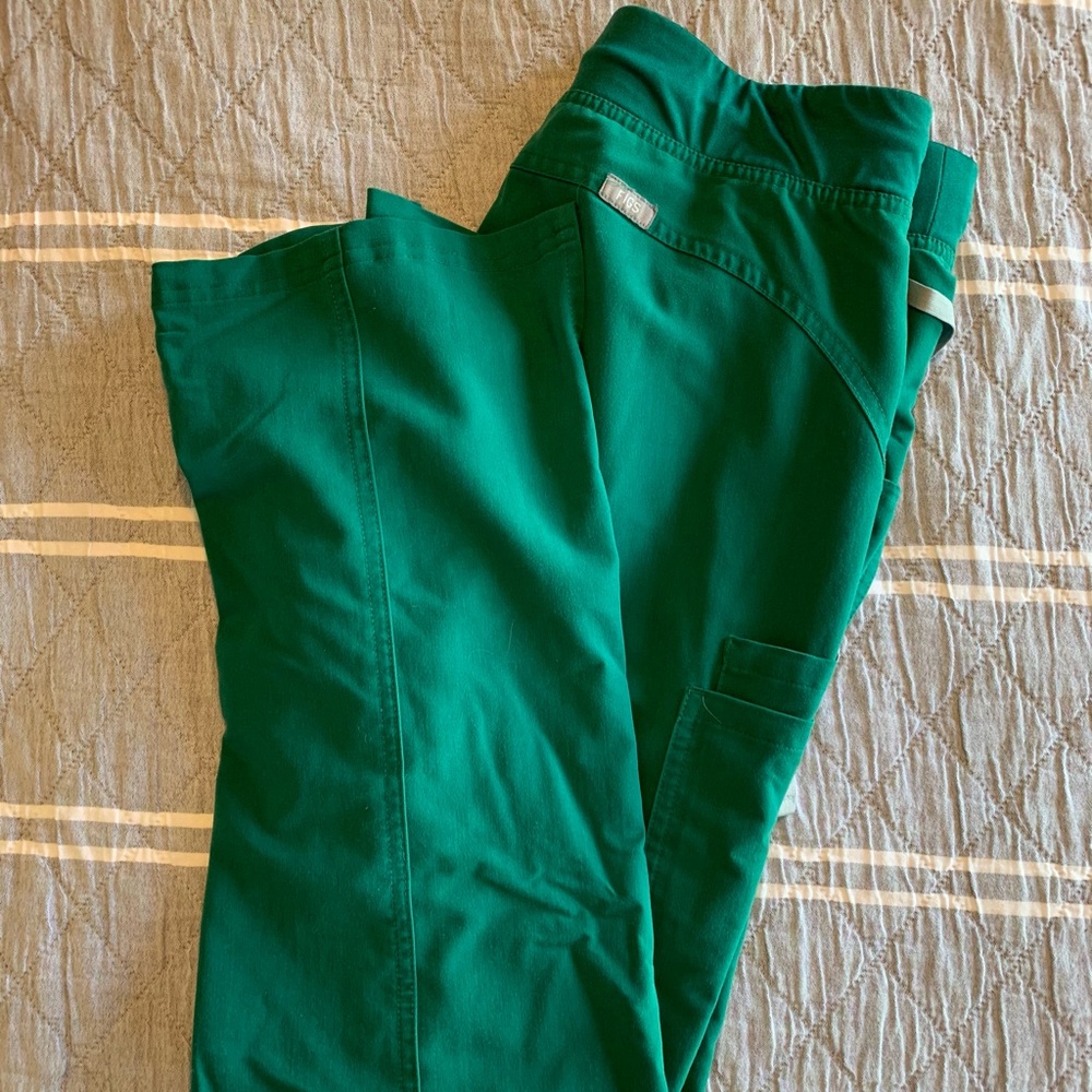 Hunter Green Kade Scrub Bottoms - Picture 3 of 4